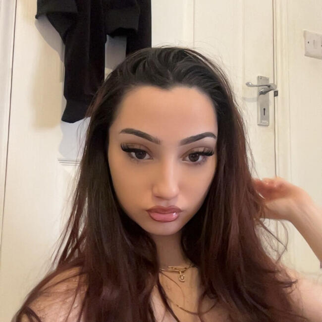 Babysitter in Leicester: Gabriela