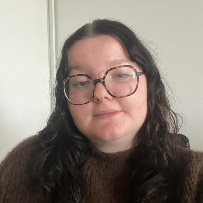 Babysitter in Argentré-du-Plessis: Léa