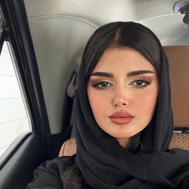 وظيفة جليسة أطفال في خميس مشيط: Meesh