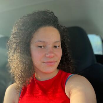 Baby-sitter Brou-sur-Chantereine: Leane