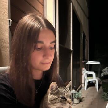 Babysitter in Foligno: Laura