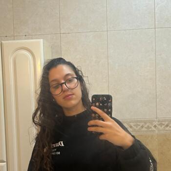 Babysitter in Setúbal: Ândria