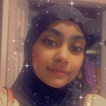 Baby-sitter in Calgary: Nabeeha