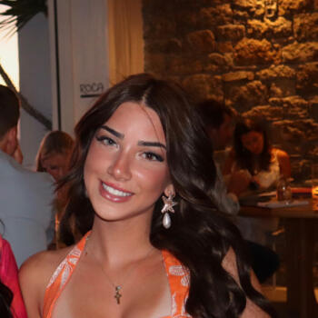 Babysitter Melbourne: Joanne