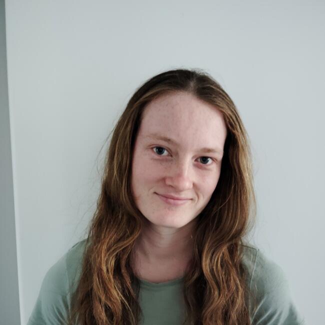 Babysitter in Hamilton: Kayla