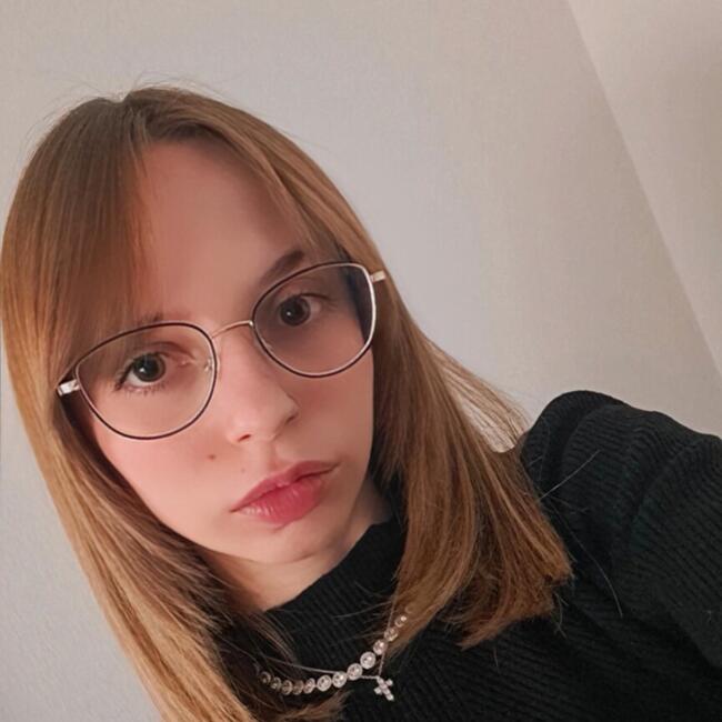 Babysitter a Sesto San Giovanni: Ilaria