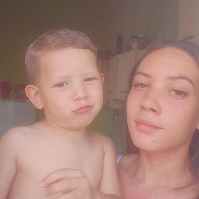 Babysitter in Ubatuba: Vitória