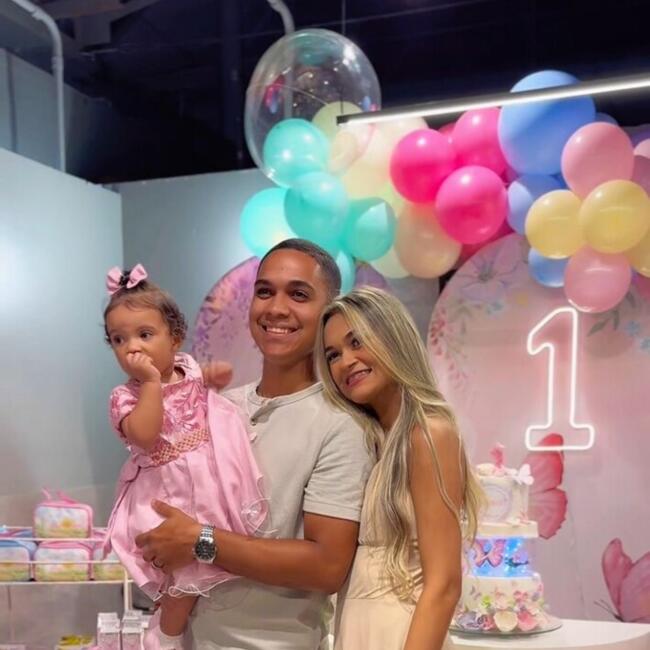 Emprego de babá em Jaboatão dos Guararapes: Camily