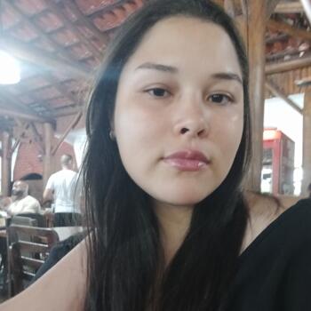 Babá em Foz do Iguaçu: Ana