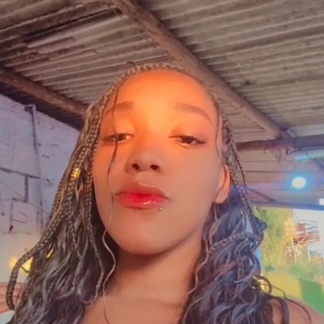Babysitter in Juiz de Fora: Juliana