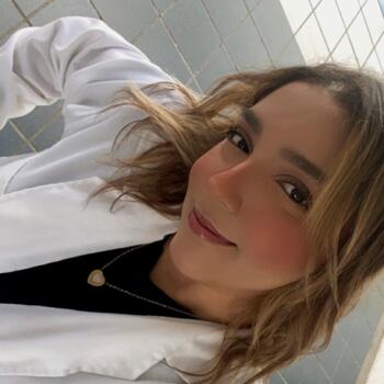 Babysitter Puente Moreno: Andrea