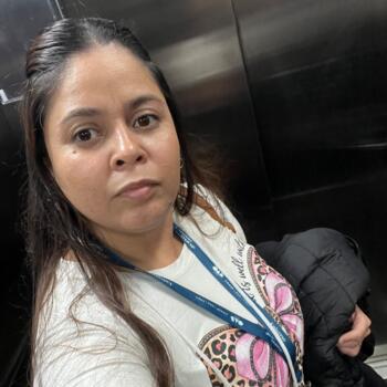 Babysitter in Jundiaí: Camila