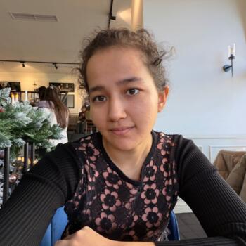 Babysitter a Roma: Ruhshona