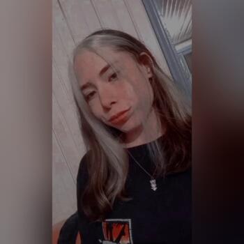 Babá em Chapecó: Bruna