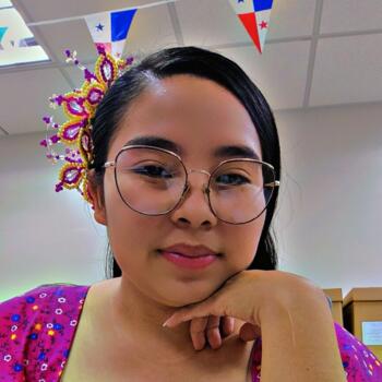 Babysitter Panama City: Madelaine