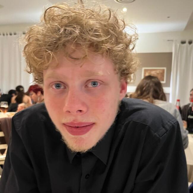 Babysitter a Voghera: Aleksander