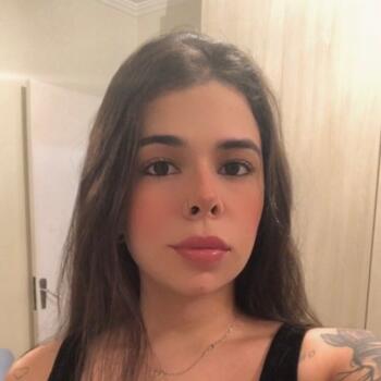 Babá Valinhos: Rebeca