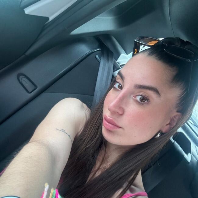 Nanny in La Pobla de Vallbona: Susana