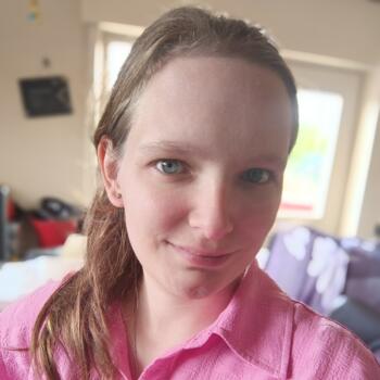 Babysitter in Ardooie: Irina