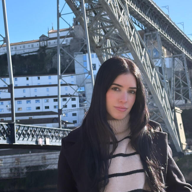 Babysitter in Funchal: Tania