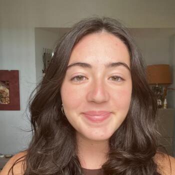 Babysitter in Calvos (Distrito de Viseu): Giulia