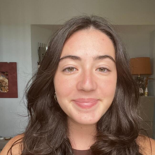 Babysitter in Calvos (Distrito de Viseu): Giulia