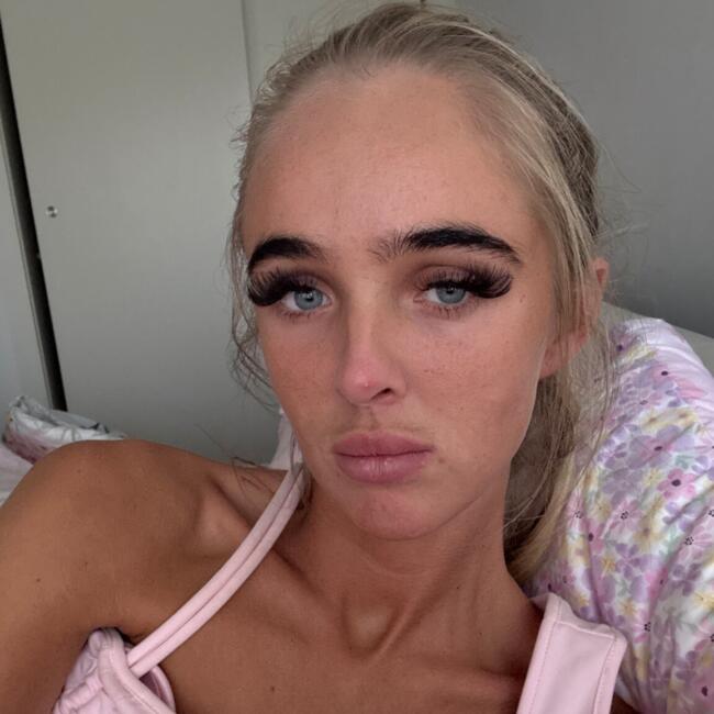 Babysitting job in Gold Coast: Eileen