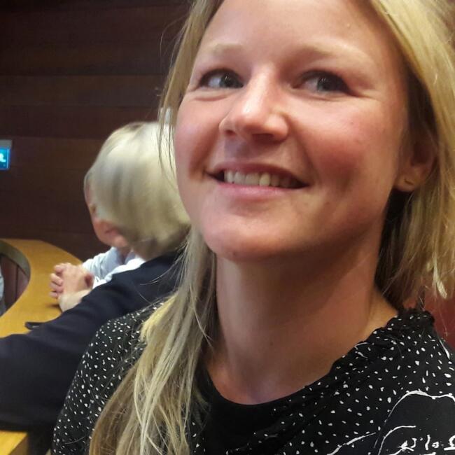 Babysitterjob i Taastrup Valby: Line