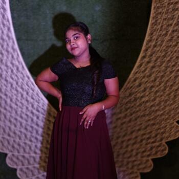 Babysitting job in Vasai: babysitting job Kashish