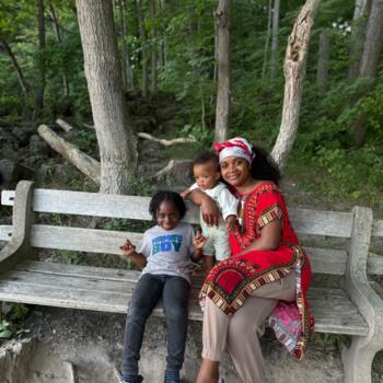 Babysitting job in Calgary: babysitting job Donella