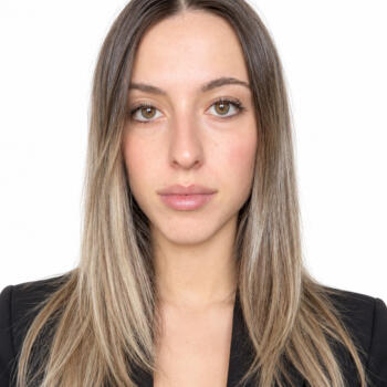 Babysitter a Trieste: Elisabetta