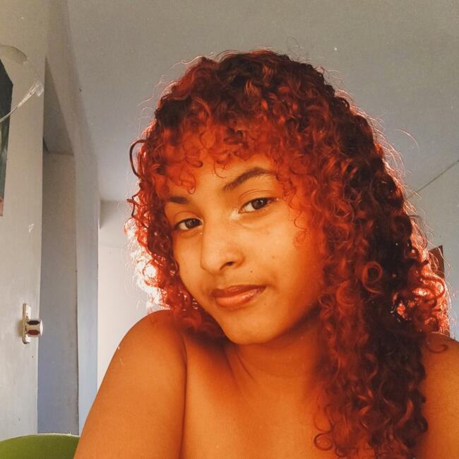 Babysitter in Valparaíso de Goiás: Maria Eduarda