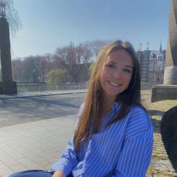 Babysitter in Almkerk: Indra