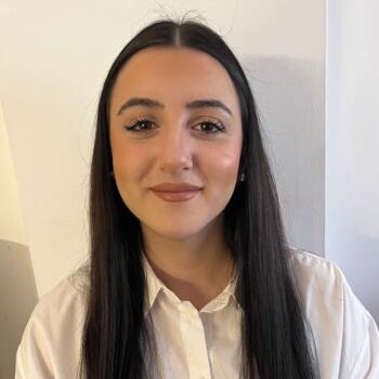 Canguro en Elche: Adriana