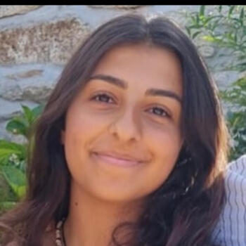 Babysitter in Cascais: Beatriz