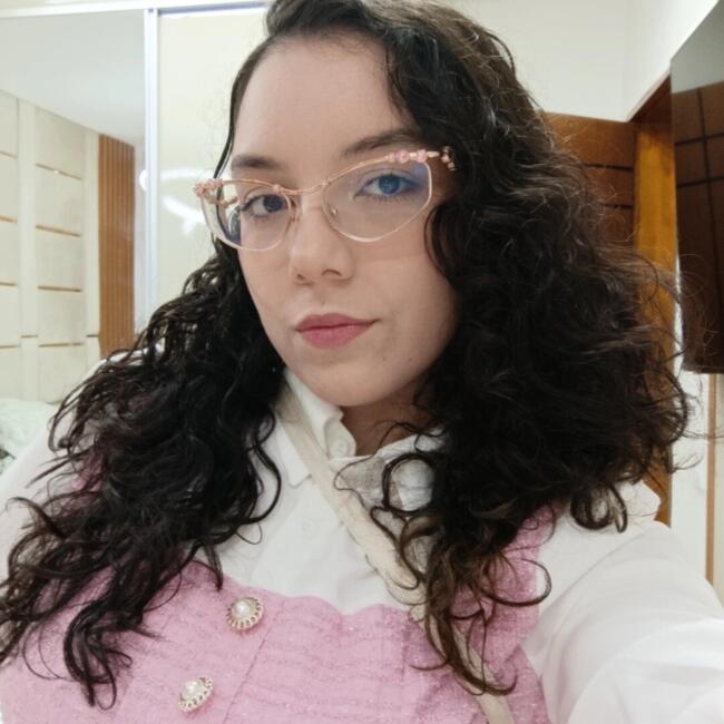 Babysitter in Brasília: Aryadnna