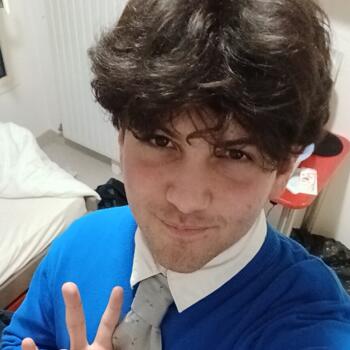 Babysitter in Clichy: Florian