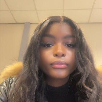 Babysitter Dartford: Fayo