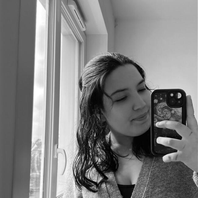 Babysitter in Hérin: Marina
