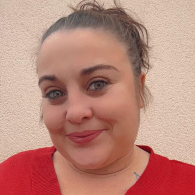 Babysitter in Bains-sur-Oust: Manon