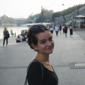 Babysitter a Bernezzo: Alessia