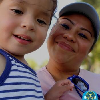 Babysitter in California City: Lety