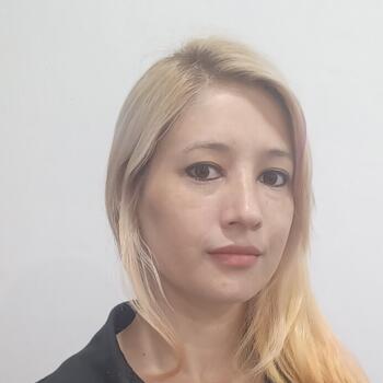 Babysitter in Moreno: Mirtha