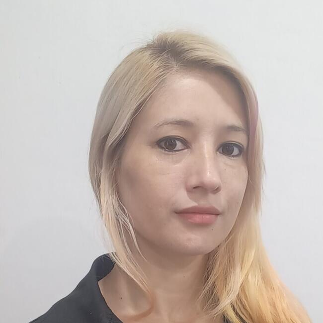 Babysitter in Moreno: Mirtha