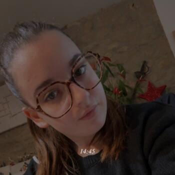 Baby-sitter Villers-Semeuse: Luysa