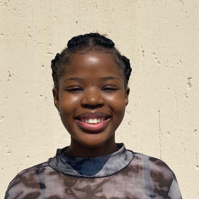 Babysitter in Randburg: Hloni