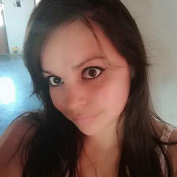 Babysitter in El Paso: Linda