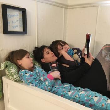 Babysitting job in Montreal: babysitting job Tatiana