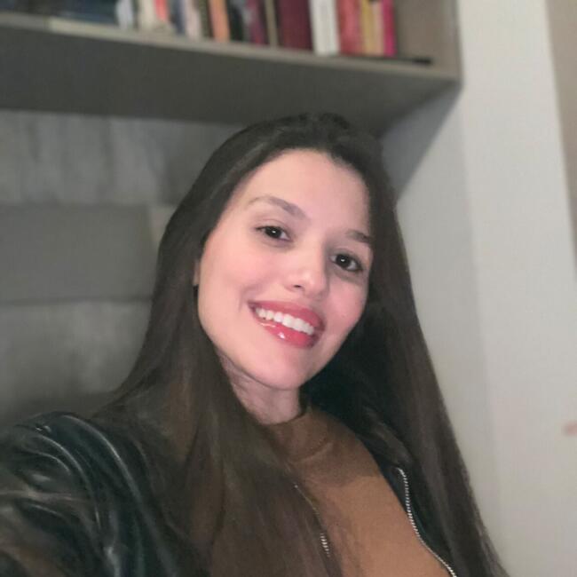 Babá em Curitiba: Bianca