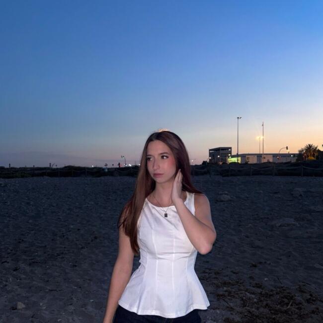 Niñera en Alicante: Lucia